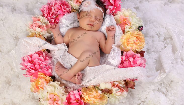 چرت زدن نوزاد