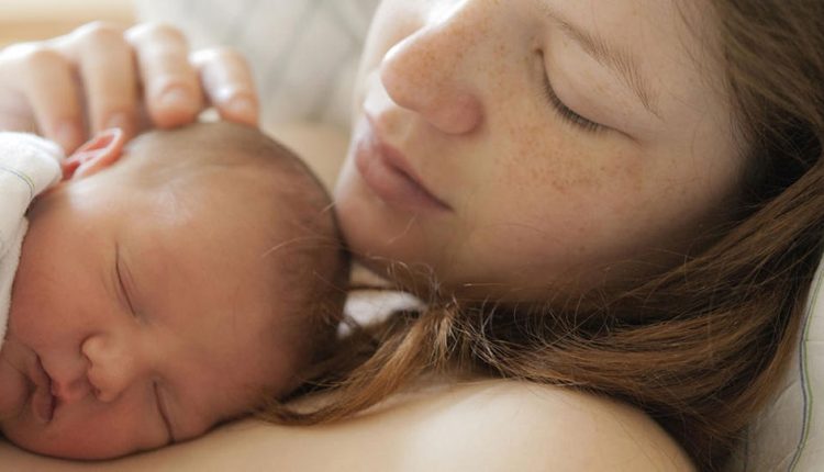 ارتباط پوستی مادر و نوزاد