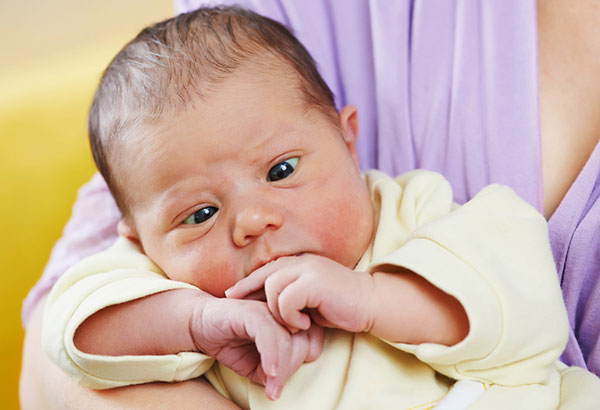 مشکلات بینایی در نوزادان