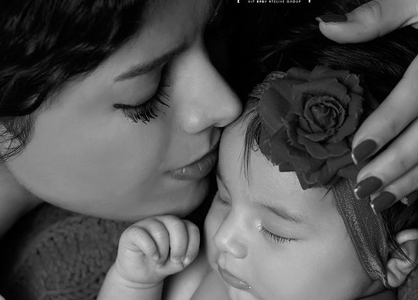 بوسیدن فرزند