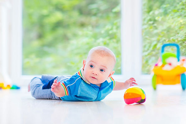 بهترین فعالیت و مهارت حرکتی برای نوزادان