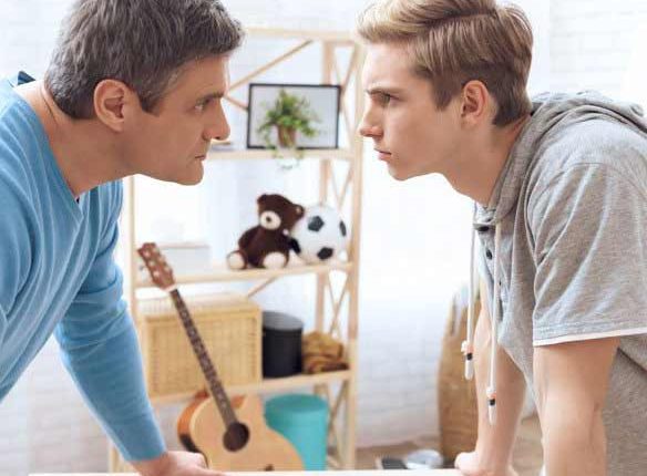 چگونه با نوجوان رفتار کنیم؟